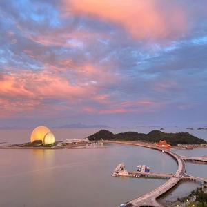 男人和女人日皮视频
